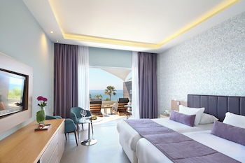 Deluxe Double or Twin Room, Sea View