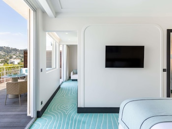 Suite, 1 Double Bed with Sofa bed, Terrace, City View