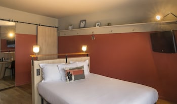 Family Suite with balcony - 7  Persons