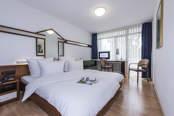 Classic Single Room
