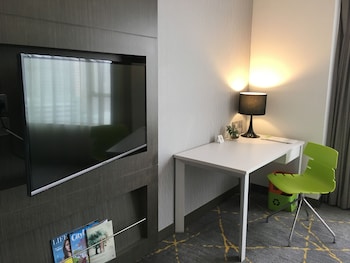 Premier Plus Twin