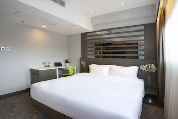 Premier King Room