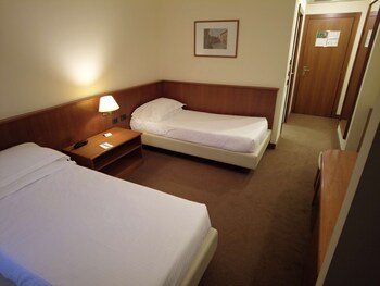 Standard Room, 2 Twin Beds, Accessible