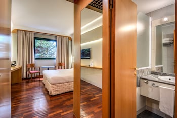 Standard Double Room Single Use