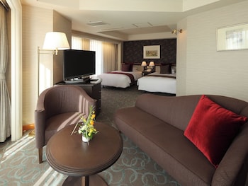 Deluxe Twin Room with Castle View Non Smoking