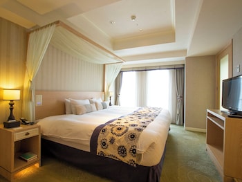 Executive King Suite with Castle View Non Smoking