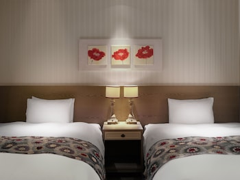 Executive Junior Suite with Castle View Non Smoking