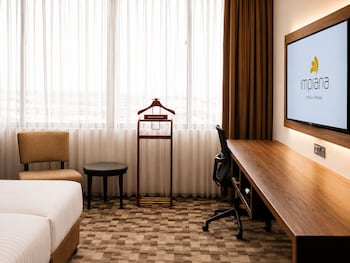 Premier Twin Room