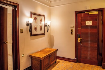 Executive Room, 1 King Bed, Sea View
