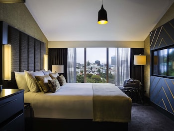Executive Room, 1 King Bed