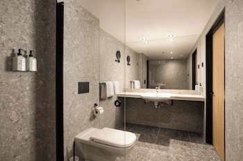 Superior Room, 1 Queen Bed