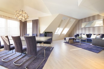 Suite (Master)