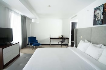 Studio Suite, 1 King Bed, Non Smoking