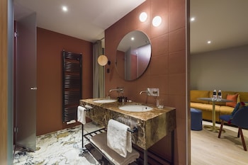 Premier Suite