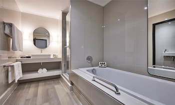 Loft, 1 King Bed