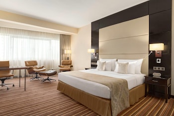 Executive Suite, 1 King Bed, Non Smoking