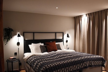 Standard Twin Room, Non Smoking, No Windows