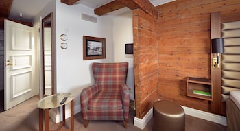 Single Room (Compact)