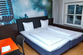 Twin Room, Non Smoking (Compact)