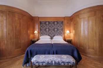 Junior Suite, 1 King Bed, Non Smoking, Sea View