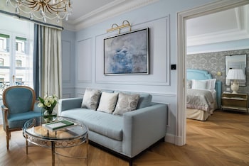 Deluxe Room, City View, Garden Area