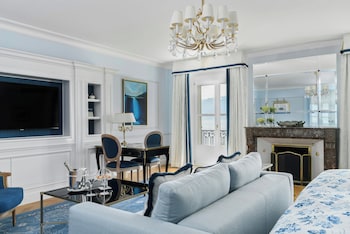Junior Suite (Beau Rivage)