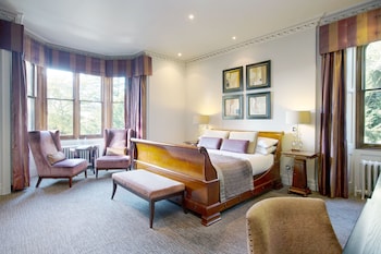 Feature Room