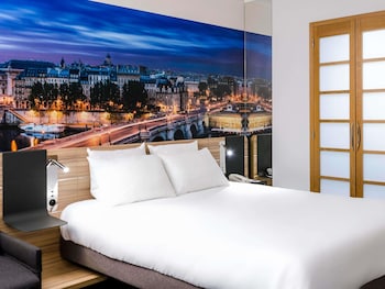 Superior Room, 1 Queen Bed