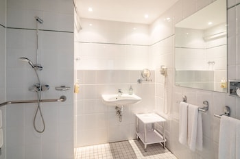 Deluxe Double Room, Mobility Accessible