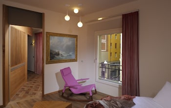 Deluxe Apartment, Annex Building (PALAZZO)