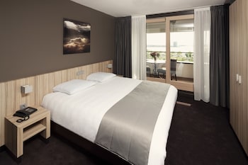 Luxury Double Room (with Shower)