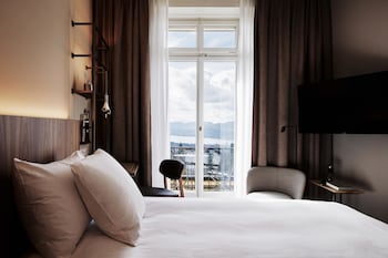 Superior Single Room
