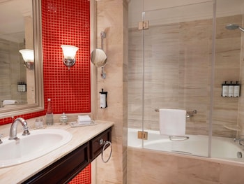Opera wing, Premium room, Twin beds