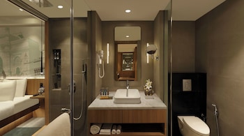Premiere Room, 1 King Bed, Ocean View, Higher Floor, Club Lounge Access