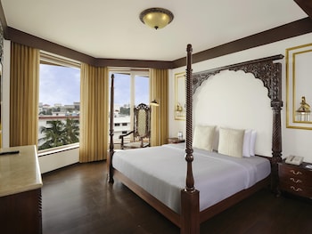 Royal Suite Room, 1 King Bed, Ocean View, Higher Floor, Club Lounge Access