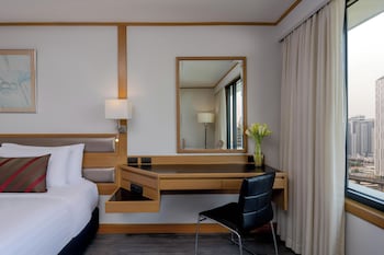 Superior Room, 1 King Bed