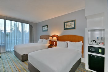 Standard Room, 2 Double Beds, Non Smoking