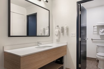 Room, 1 Queen Bed