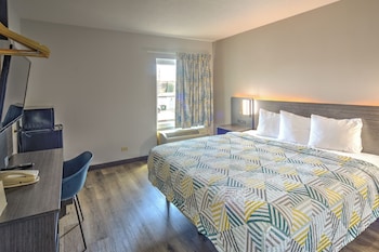 Standard Room, 1 Queen Bed, Non Smoking