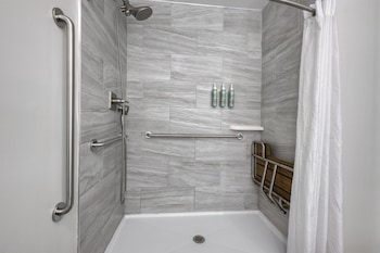 Standard Room, 2 Queen Beds, Accessible, Refrigerator & Microwave (with Sofabed)