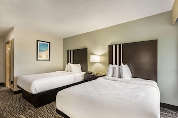 Standard Room, 2 Double Beds, Non Smoking, Refrigerator & Microwave