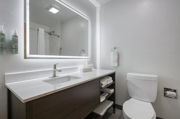 Standard Room, 2 Double Beds, Non Smoking, Refrigerator & Microwave
