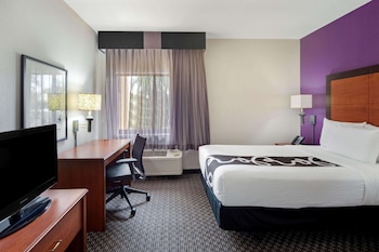 Room, 1 Double Bed, Accessible, Non Smoking (Mobility/Hearing Impaired Accessible)