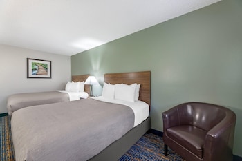 Room, 2 Queen Beds, Non Smoking