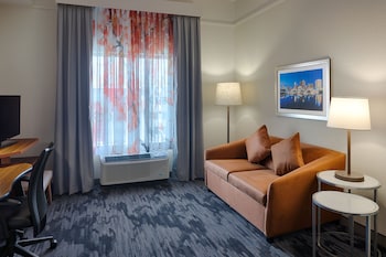 Studio, 1 King Bed