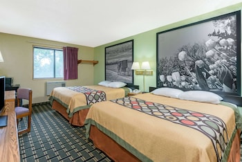 Room, 2 Queen Beds, Smoking