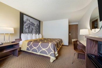 Suite, 1 King Bed, Non Smoking