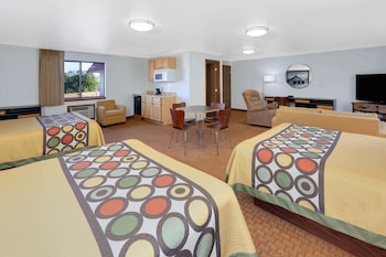 Suite, Multiple Beds, Non Smoking, Microwave
