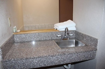 Deluxe Room, 1 King Bed, Non Smoking