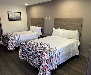 Deluxe Room, 2 Double Beds, Non Smoking
